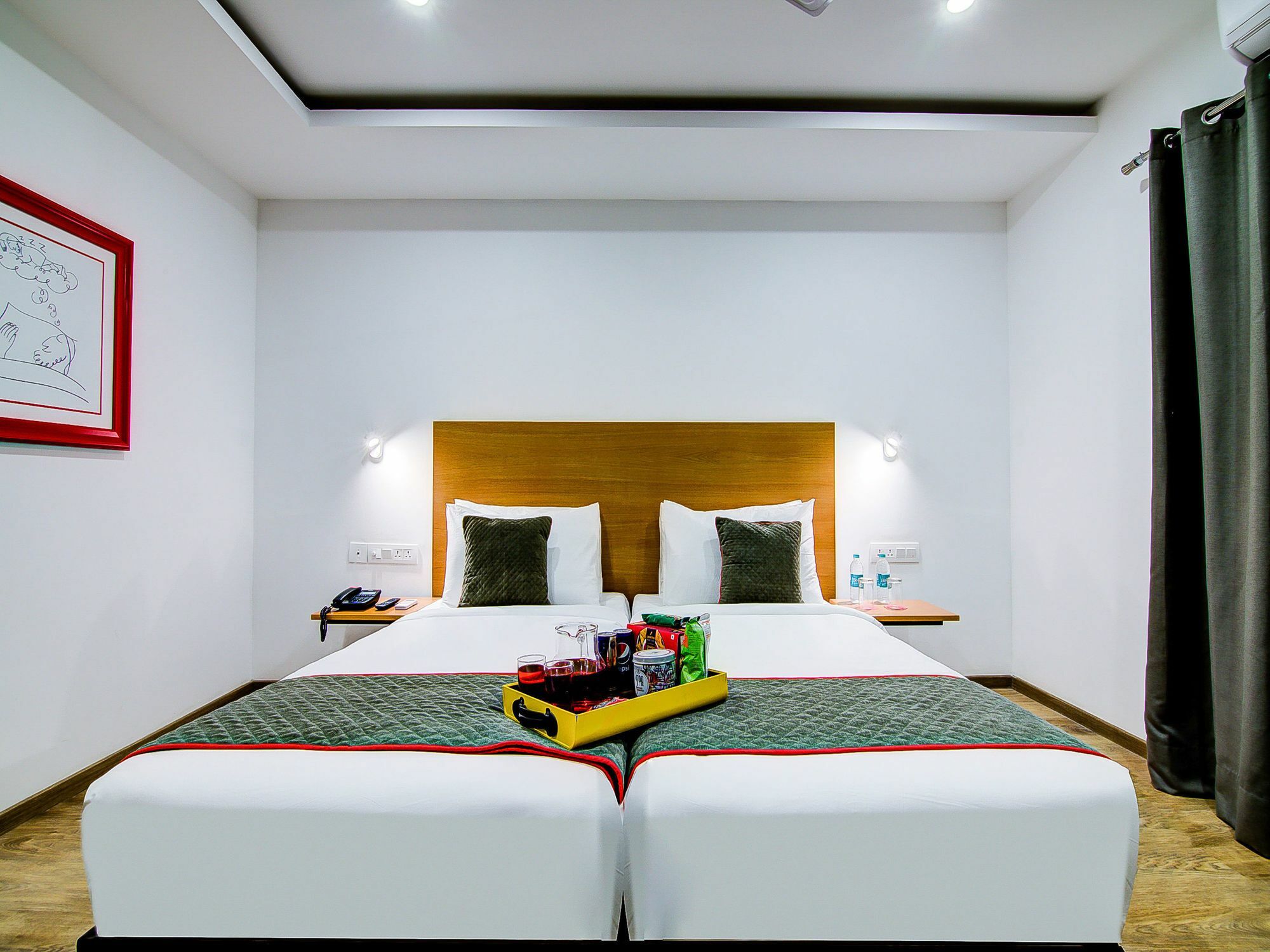 Oyo Townhouse 034 -Halcyon Hitech City Road Hyderabad Bagian luar foto