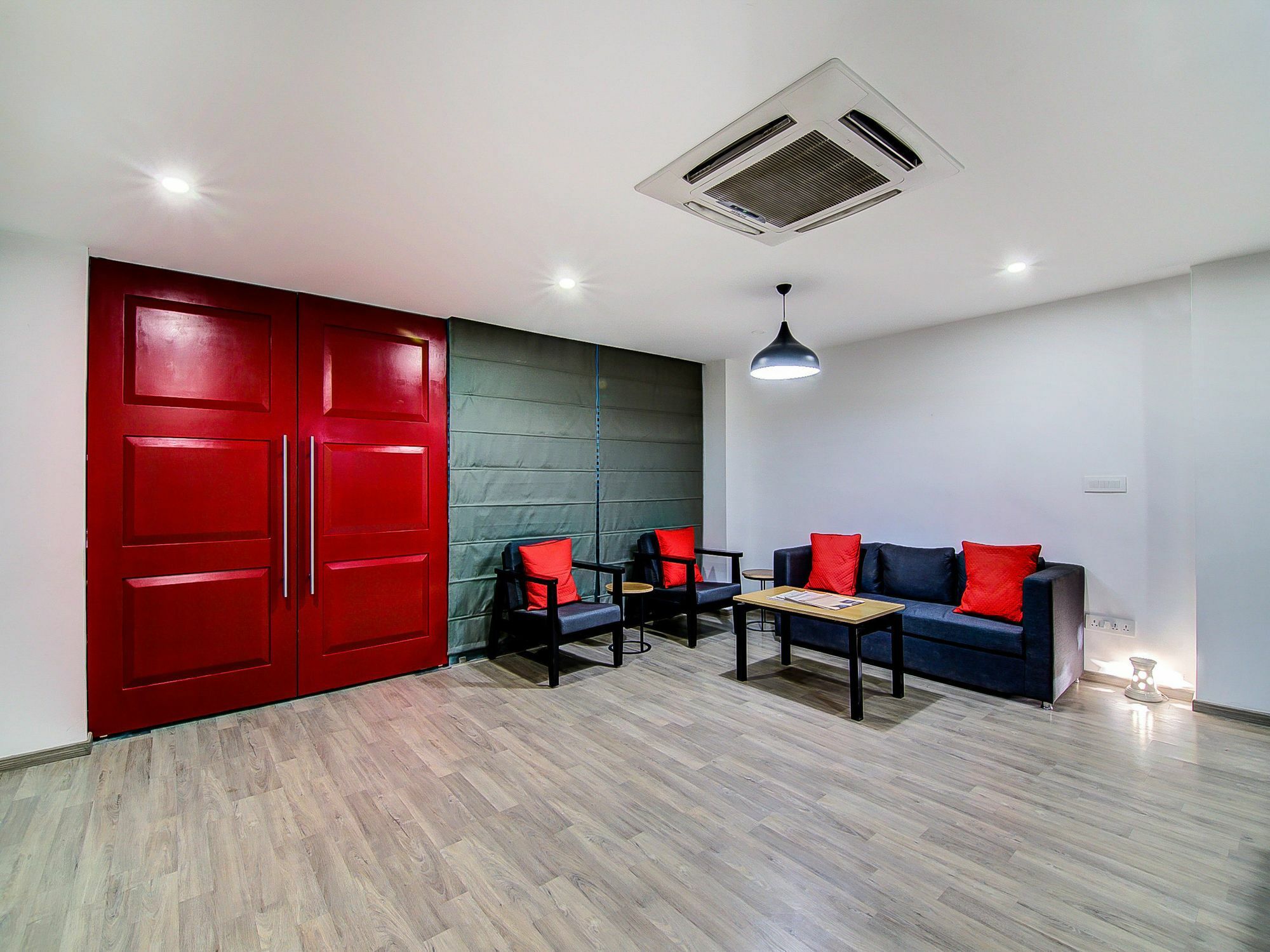 Oyo Townhouse 034 -Halcyon Hitech City Road Hyderabad Bagian luar foto
